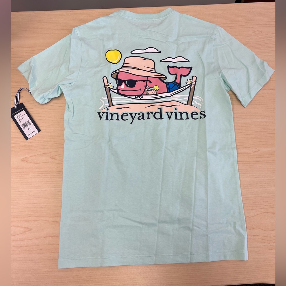 NWT Women’s Short Sleeve Pocket Tee Beach Size XS